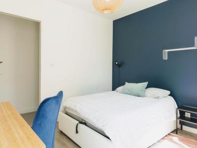 Location Appartement COURONNE  16