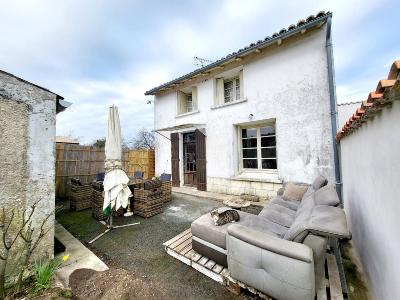 Vente Maison LOZAY  17