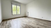 Apartment PUISEUX-EN-FRANCE 