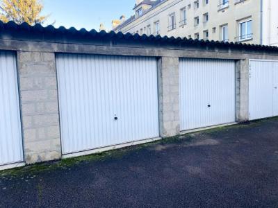 photo For rent Parking TROYES 10