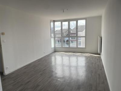 Location Appartement 4 pices CHARLEVILLE-MEZIERES 08000