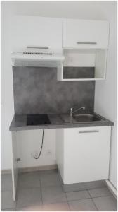 Location Appartement MARSEILLE-9EME-ARRONDISSEMENT  13