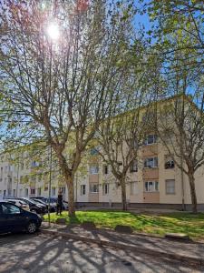 Location Appartement 4 pièces ORANGE 84100