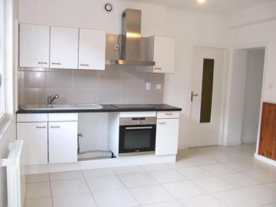 For rent Apartment FROGES  38