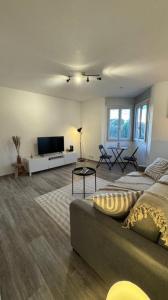 Location Appartement CARCASSONNE  11