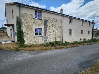 photo For sale Apartment building PUGNAC 33