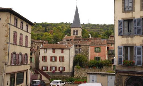 Location Appartement 2 pièces CHAMPEIX 63320