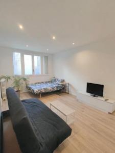 photo For rent Apartment CHATILLON 92