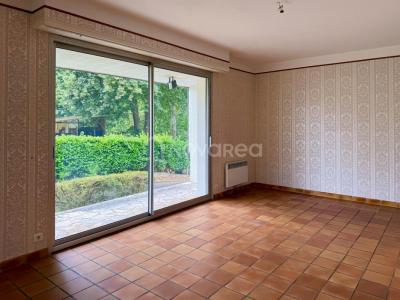 For sale House LESCAR