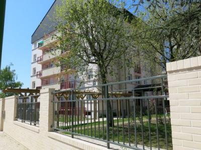 photo For rent Apartment SAINT-AMAND-MONTROND 18