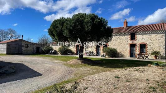 Vente Maison 8 pièces NIEUL-LE-DOLENT 85430