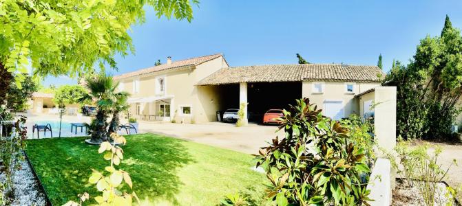 Vente Maison 10 pices VIOLES 84150