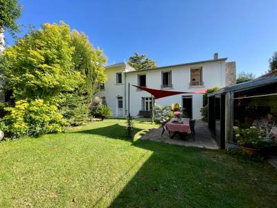 Vente Maison 8 pièces ROCHELLE 17000