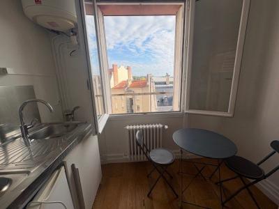 Location Appartement LYON-6EME-ARRONDISSEMENT 69006