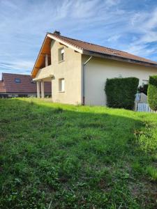 Location Maison 6 pices SAINT-JULIEN-EN-GENEVOIS 74160