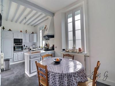 Vente Maison 8 pièces GRANDVILLIERS 60210