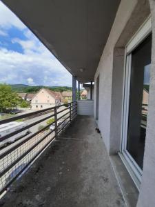 photo For rent Apartment CHAMPAGNEY 70