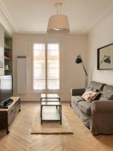 Location Appartement 3 pièces PARIS-12EME-ARRONDISSEMENT 75012