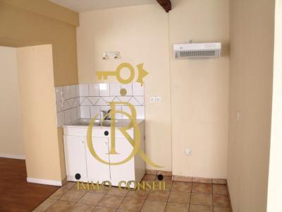 Location Appartement 2 pièces COMMENTRY 03600