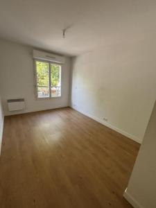 Location Appartement PLESSIS-ROBINSON  92