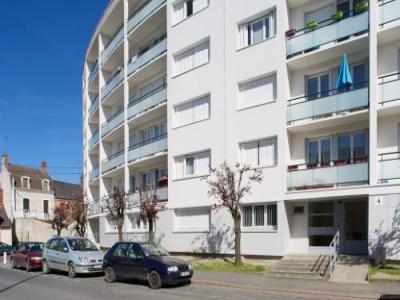 Location Appartement 4 pièces VIERZON 18100