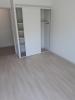 Louer Appartement 70 m2 Saint-clement-les-places