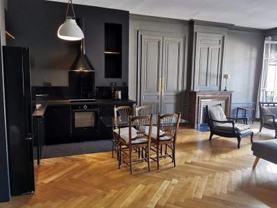 Vente Appartement 2 pièces LYON-6EME-ARRONDISSEMENT 69006