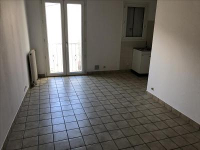 photo For rent Apartment BLANZAT 63