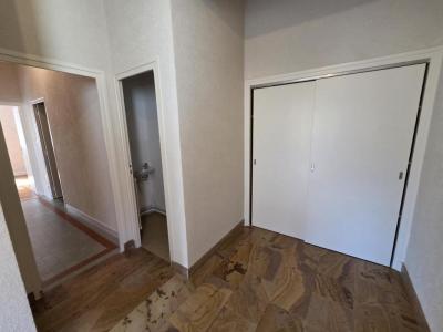 For rent Apartment CREUSOT 