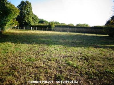 Vente Terrain SOYAUX 16800