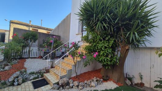 For sale House AIGUES-VIVES AU COEUR DU VILLAGE