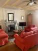 House MOUILLERON-EN-PAREDS 