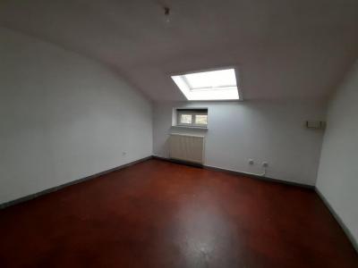 photo For rent Apartment LURE 70