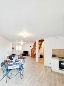 photo For sale Apartment VALDOIE 90