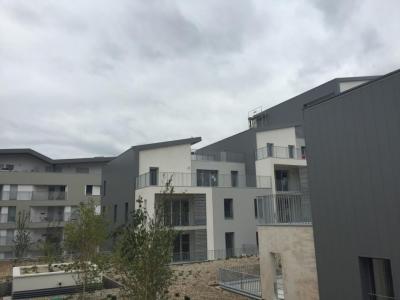 photo For rent Apartment BORDEAUX 33