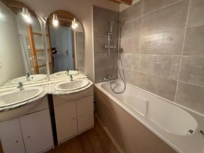 photo For rent Apartment BLAYE 33