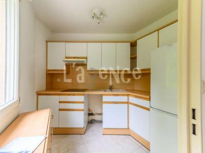 For sale Apartment CLAYE-SOUILLY 
