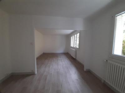 Location Appartement LURE  70