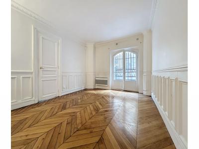 Location Appartement PARIS-9EME-ARRONDISSEMENT  75