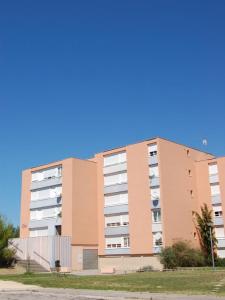 Location Appartement 5 pices MONTELIMAR 26200