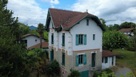 Vente Maison 6 pices CAMBO-LES-BAINS 64250
