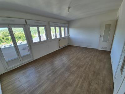 Location Appartement 3 pices MONTHERME 08800