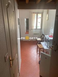 photo For rent Apartment BEAURECUEIL 13
