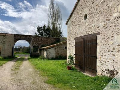 Vente Prestige CHAUVIGNY  86