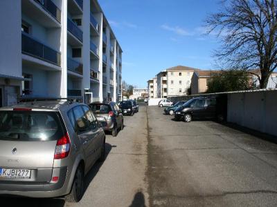photo For rent Apartment MERIGNAC 33