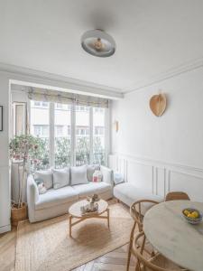 photo For rent Apartment PARIS-2EME-ARRONDISSEMENT 75