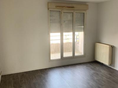 Vente Appartement 3 pièces LYON-7EME-ARRONDISSEMENT 69007