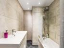 For sale Apartment Villeurbanne  69100 86 m2 4 rooms