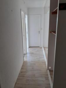 For rent Apartment CIRES-LES-MELLO  60
