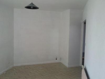photo For rent Apartment TALENCE 33